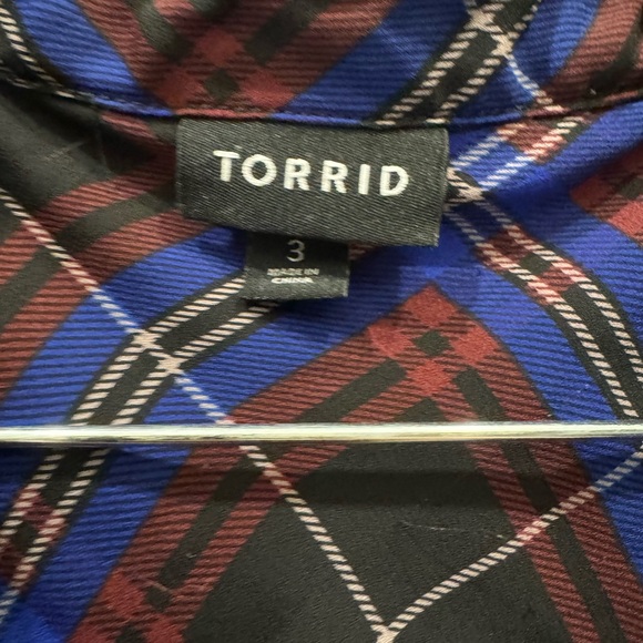 Torrid plaid blue, black, maroon lightweight button up blouse - Picture 3 of 3